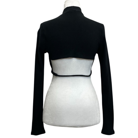 Heart & Hips Black Ribbed Knit Mock Neck Cropped Long Sleeve Sweater Top - Picture 3 of 8